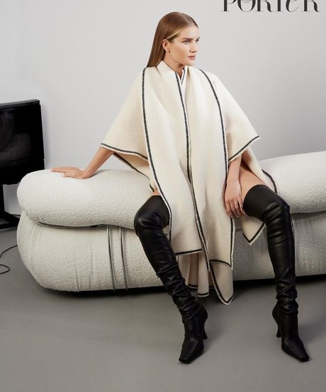 Rosie HW_ アートモデル 写真