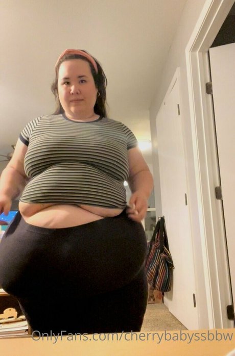 cherrybabyssbbw xxx女優 ギャラリー