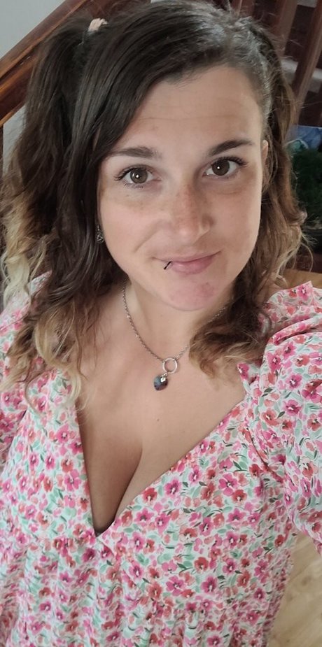 曲線美のティーンズOnlyFans セックス 画像