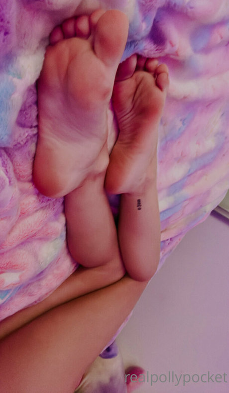 客室乗務員 OnlyFans ホットセックス 画像