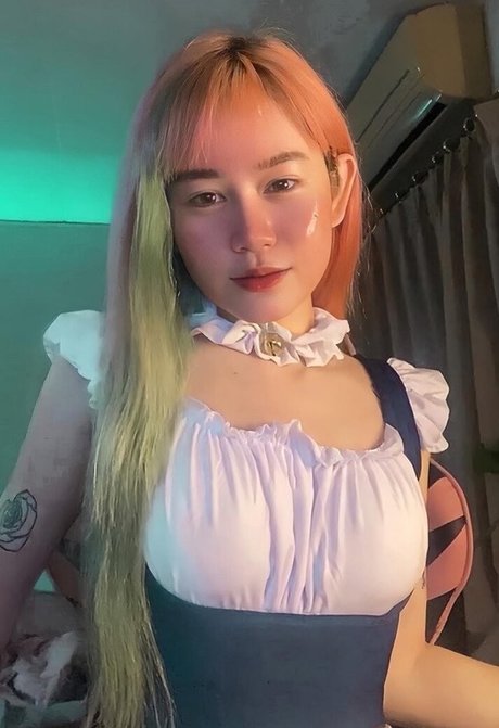 Accpeachyy 無料スター 写真