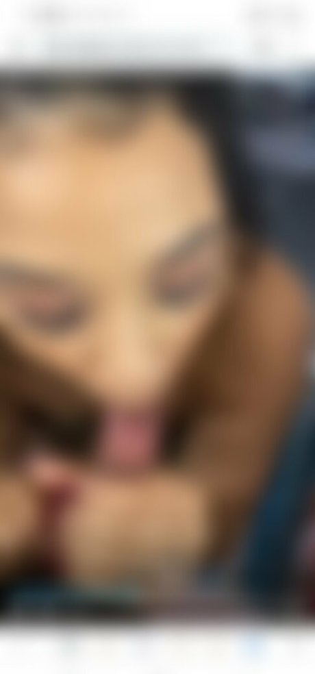 mizzoktoberxxx セクシーなポルノスター 写真