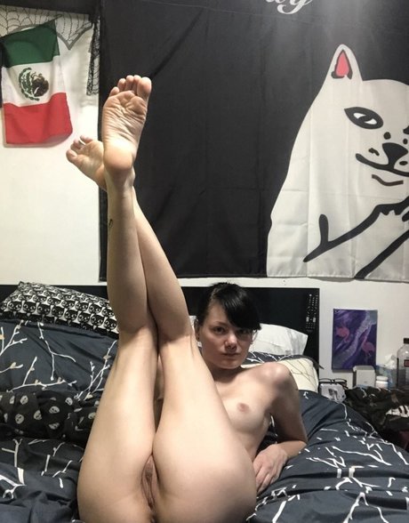 Skyla Rayne XXXモデル 写真