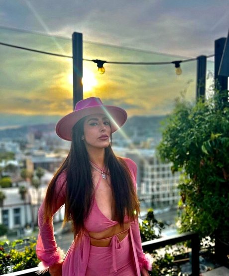 濃厚なラテン系熟女OnlyFans ホットヌード アーカイブ