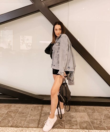 ティーンシーメールOnlyFans ホットxxx ギャラリー