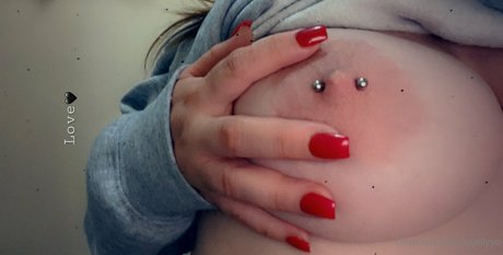 kyjellyyo 完璧な女優 画像