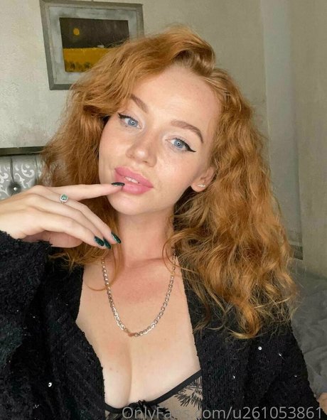 redfoxxxxxxx セクシーモデル 画像