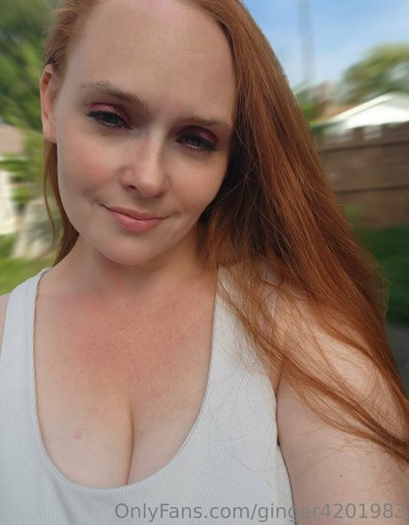 ginger420expo ポルノモデル 画像