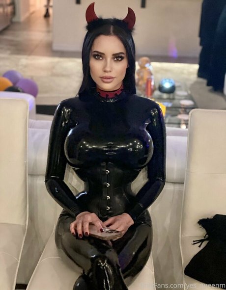 小柄なBBC OnlyFans 素敵 画像