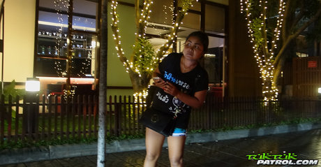 TukTuk Patrol ポルノスター ヌード 画像