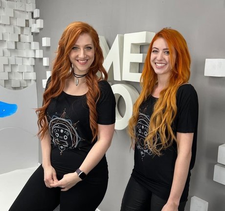 Lara Loft 最高のポルノスター 画像