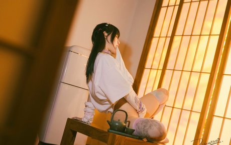 アジア人のセックステープ OnlyFans ヌード 写真