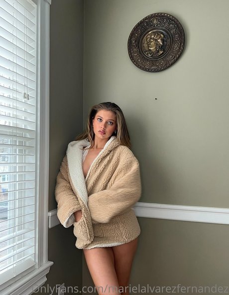 Mariel Alvarez Fernandez スター ヌード 画像