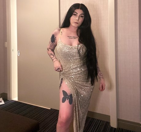 Ready To Glare 素敵な女優 ギャラリー