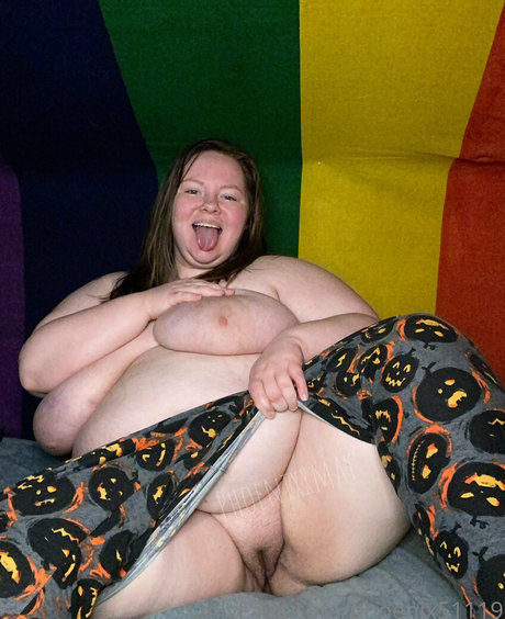 phoenix51119 ポルノ女優 画像