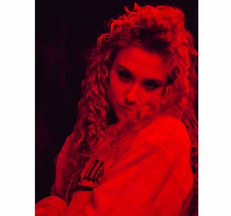 Kendall Ripetta HDスター 写真