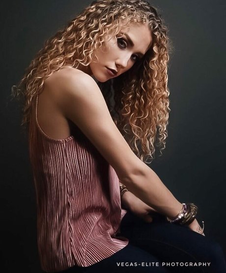 Kendall Ripetta ポルノスター 画像