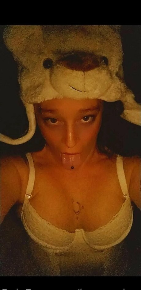 bossbitch eleanor ヌードモデル 画像