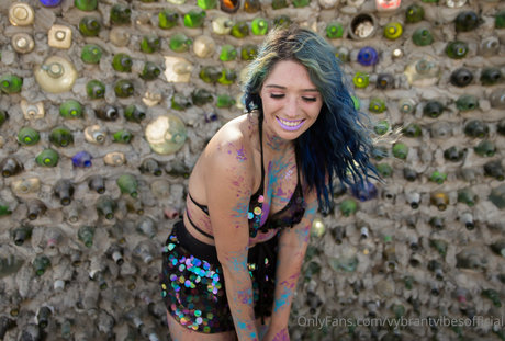 vybrantvibesofficial 無料のスター 写真