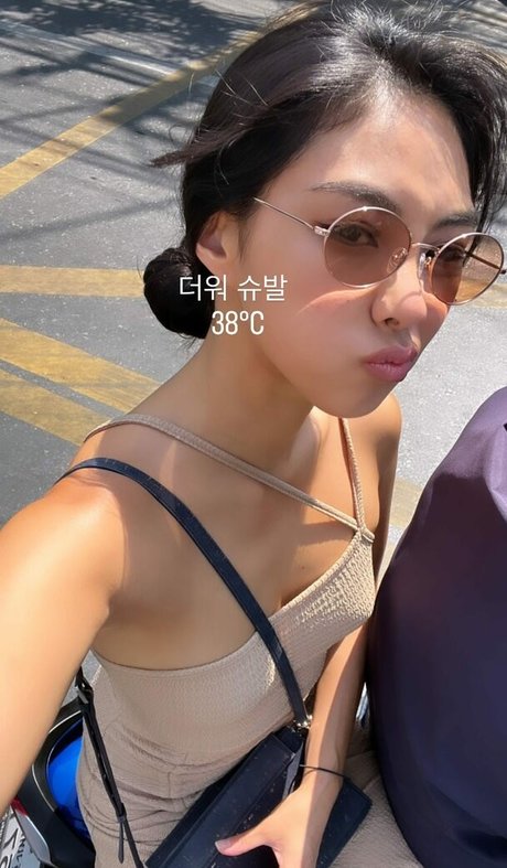 Ya Stacey ポルノモデル 画像