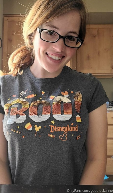 goodluckanne 裸の女優 ギャラリー