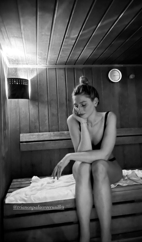 Marine Dauchez 裸の女優 画像