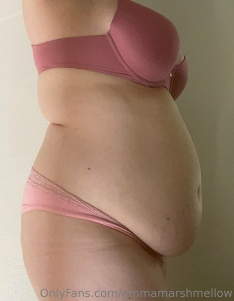 emmamarshmellow 最高のポルノスター 写真