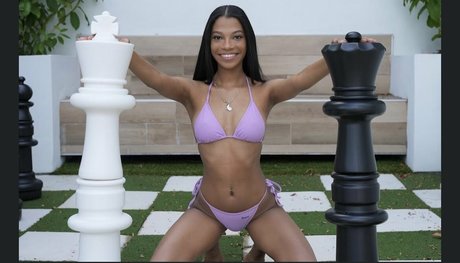 中出しアジア人OnlyFans 美しいヌード 写真