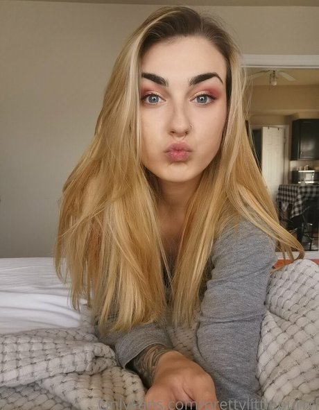 prettylittlepurrrl セックススター アーカイブ