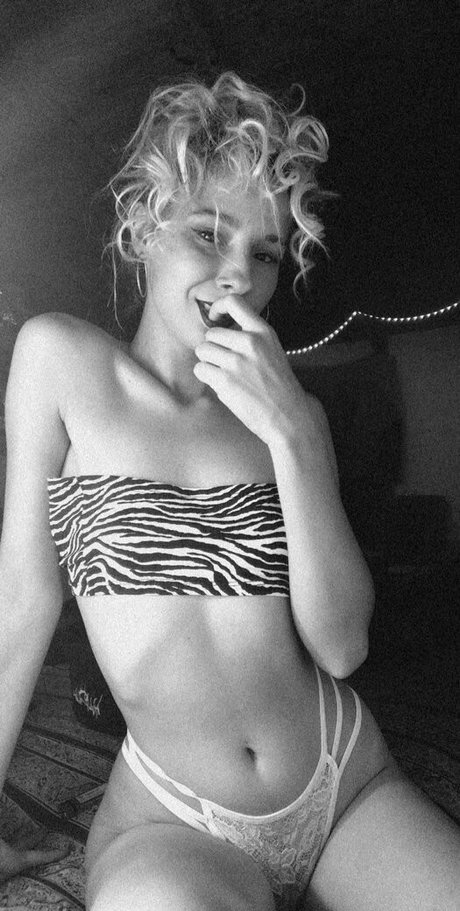 khalor モデル 写真