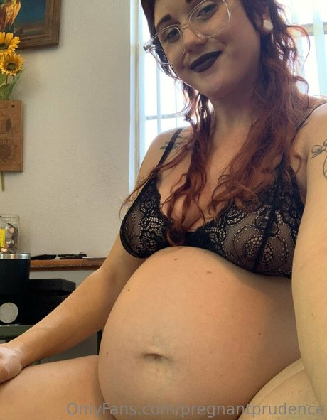 pregnantprudence かわいいスター 画像