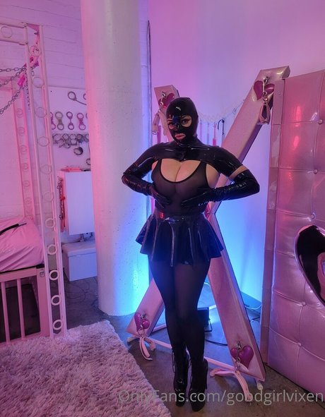 コスプレ フェムボーイ オンリーファンズ 可愛い 写真