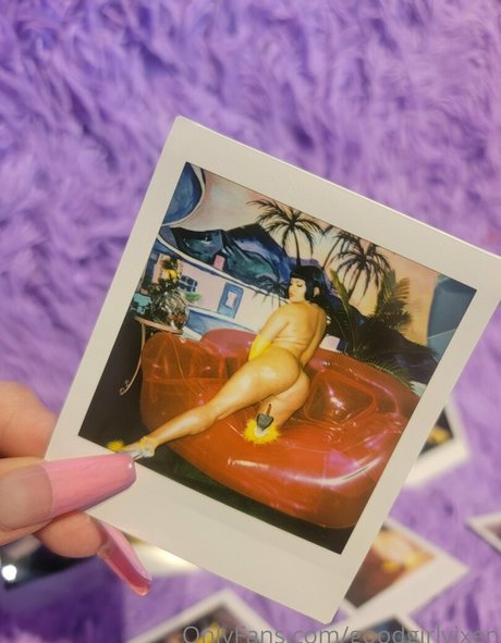 小さいチンポOnlyFans アート裸 画像