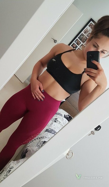 レズビアンセックスOnlyFans セクシー裸 写真