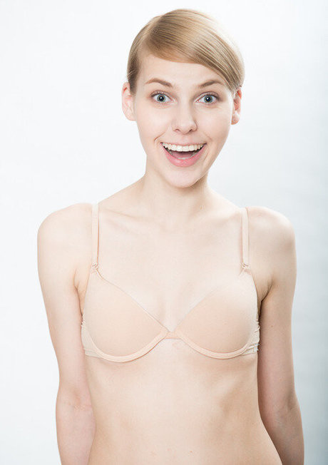 Alina Rin 完璧なモデル 写真