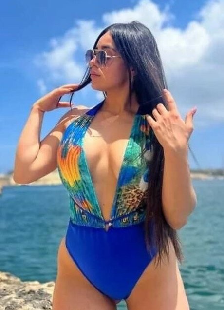 Maltese Girls 最高のモデル ギャラリー