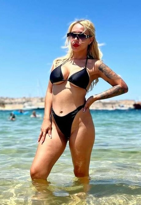 Maltese Girls 最高のモデル 写真