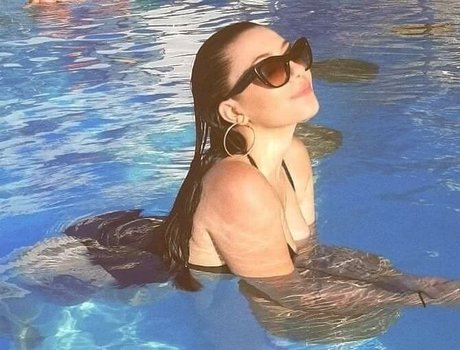 Maltese Girls 独占ポルノスター 画像