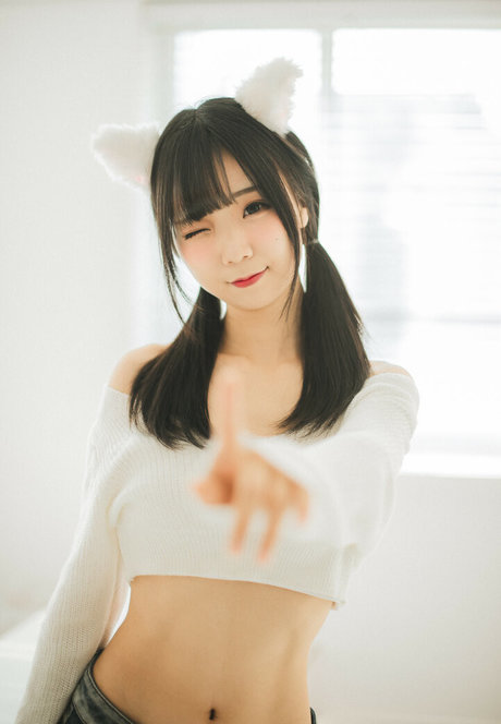 hattiecos アダルトモデル 画像