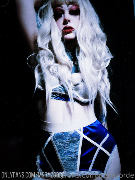 フィットネス熟女OnlyFans セクシーヌード 写真