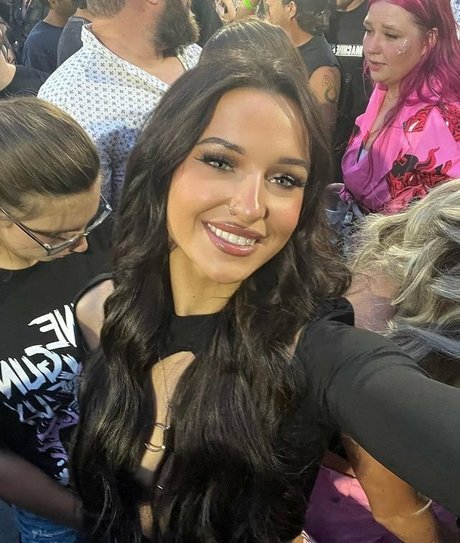 Brylee かわいいモデル 写真