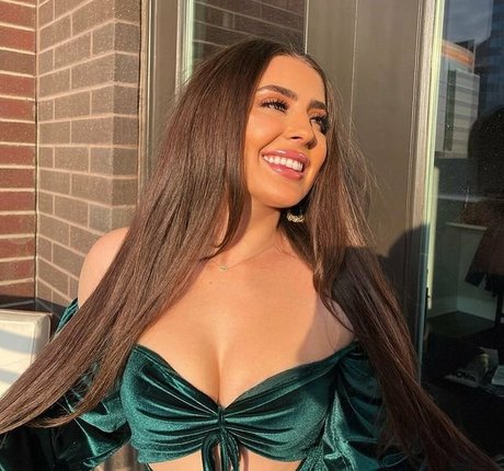 Mamiii セクシーなスター 画像