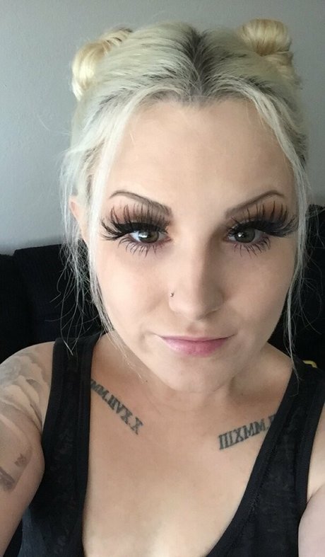 katiiemae 無料モデル 画像