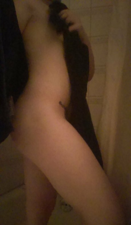 katiiemae セクシーなスター 画像