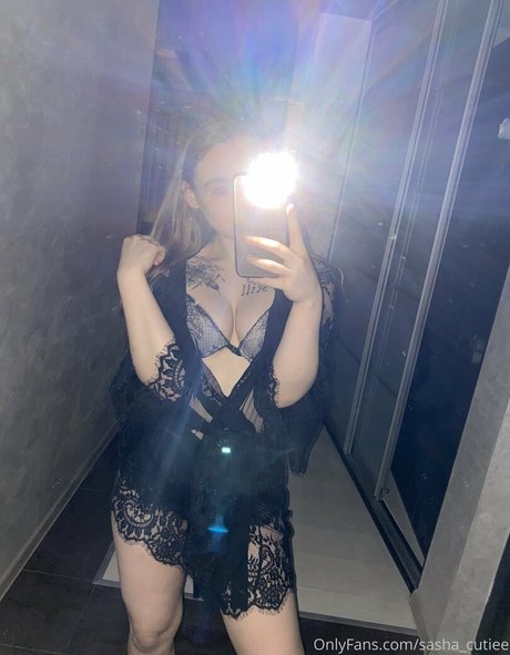 姉妹のOnlyFans 無料セックス 写真