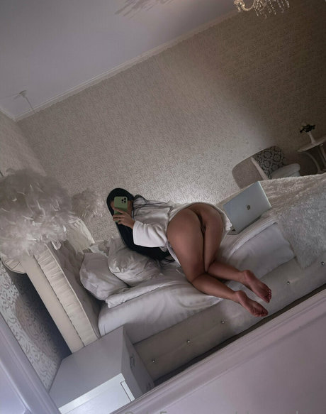 ゲイランジェリーOnlyFans 美しいxxx 写真