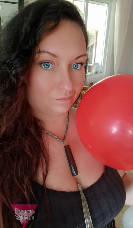 dominalauren ポルノスター アート 画像