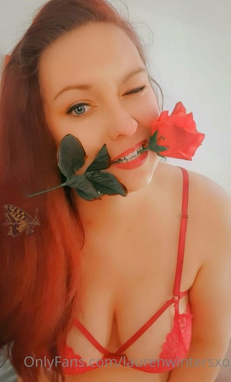 dominalauren ポルノモデル 写真