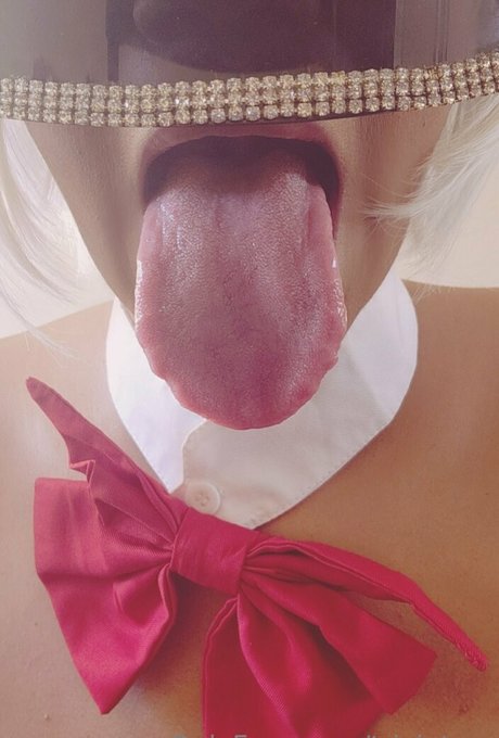 フィンドムオンリーファンズ 美しいポルノ 写真