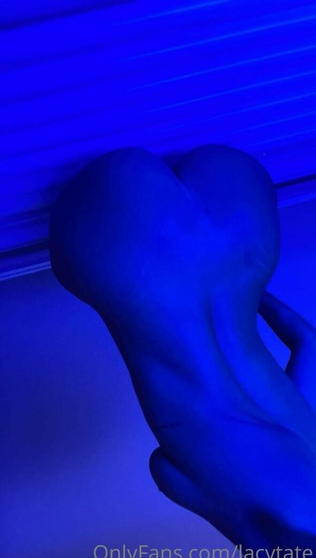 Lacy Tate 素敵なモデル 写真